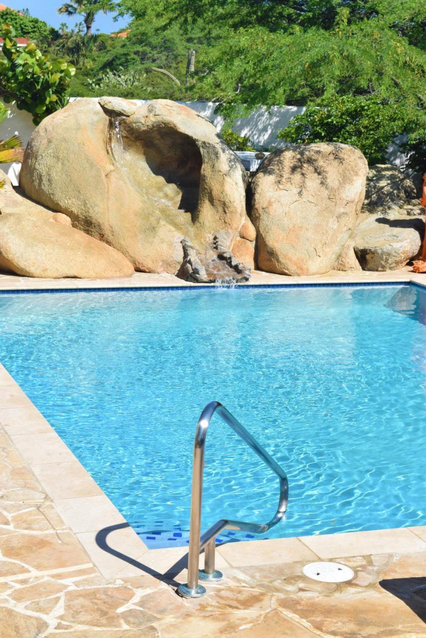Villa Bougainvillea Aruba, The Tango Suite 팜비치 외부 사진